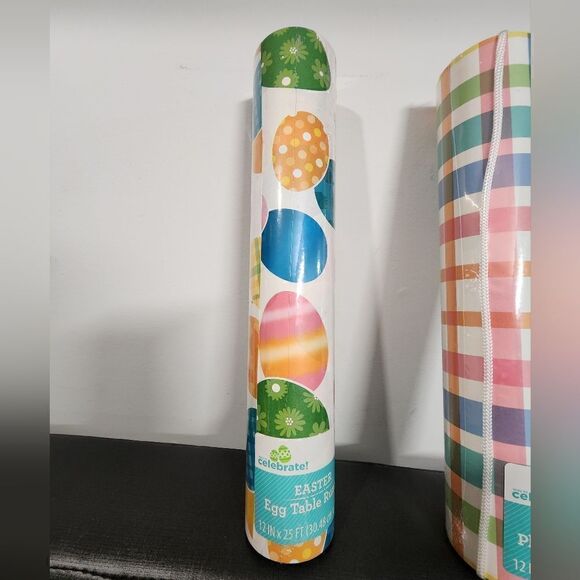 Lot of two rolls of paper Easter table runner 12 in x 25 ft pastel - Picture 2 of 4